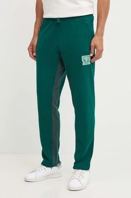 Zdjęcie produktu adidas Originals spodnie dresowe kolor zielony z aplikacją IX9632