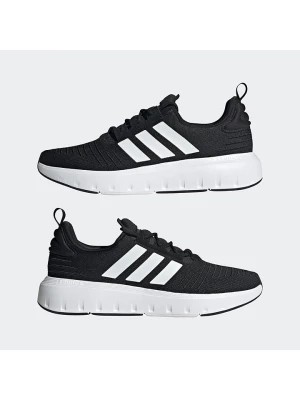 Zdjęcie produktu adidas Sneakersy "Swift Run 23" w kolorze czarno-białym rozmiar: 42