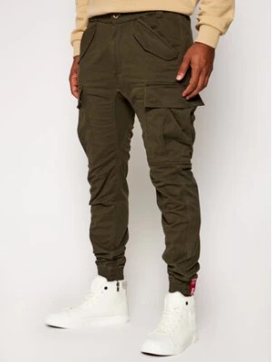 Zdjęcie produktu Alpha Industries Joggery Airman 188201 Zielony Tapered Fit