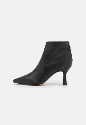 Zdjęcie produktu Ankle boot Bianca Di