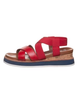 Zdjęcie produktu Ara Shoes Skórzane sandały w kolorze czerwonym na koturnie rozmiar: 39