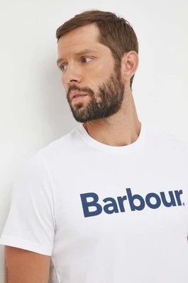 Zdjęcie produktu Barbour t-shirt bawełniany kolor biały z nadrukiem MTS0531