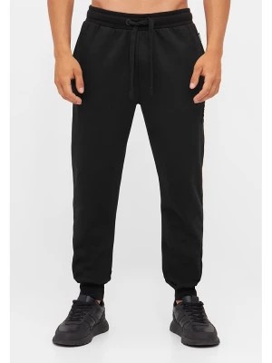 Zdjęcie produktu Bench Spodnie dresowe "Sully" w kolorze czarnym rozmiar: 52