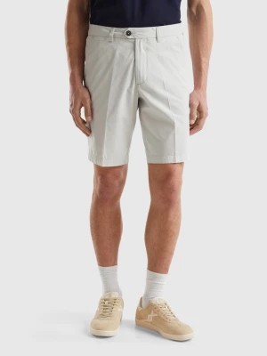 Zdjęcie produktu Benetton, Chino Bermuda Shorts In Canvas, size 52, Creamy White, Men United Colors of Benetton