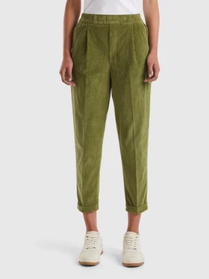 Zdjęcie produktu Benetton, Chinos In Velvet With Stretch Waist, size XS, Military Green, Women United Colors of Benetton
