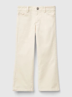 Zdjęcie produktu Benetton, Flare Fit Velvet Trousers, size 116, Creamy White, Kids United Colors of Benetton