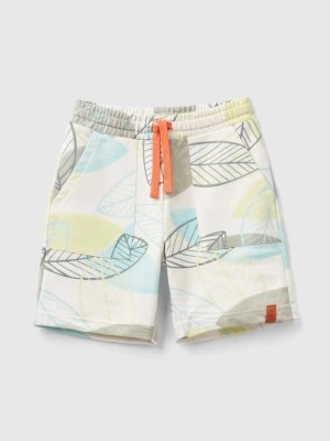 Zdjęcie produktu Benetton, Shorts With Leaf Print, size 110, Creamy White, Kids United Colors of Benetton