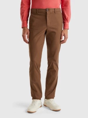 Zdjęcie produktu Benetton, Slim Fit Chinos In Stretch Cotton, size 54, Brown, Men United Colors of Benetton