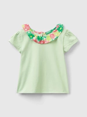 Zdjęcie produktu Benetton, T-shirt With Floral Collar, size 116, Light Green, Kids United Colors of Benetton
