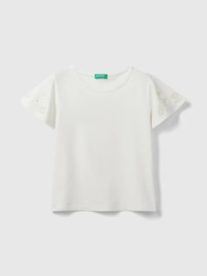 Zdjęcie produktu Benetton, T-shirt With Floral Embroidery, size L, Creamy White, Kids United Colors of Benetton