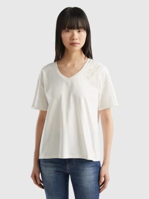 Zdjęcie produktu Benetton, T-shirt With Floral Embroidery, size XXS, Creamy White, Women United Colors of Benetton