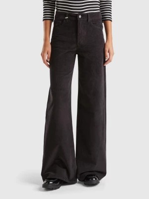 Zdjęcie produktu Benetton, Wide Fit Velvet Trousers, size 28, Black, Women United Colors of Benetton