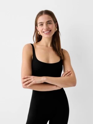 Zdjęcie produktu Bershka Kombinezon Comfort Capri Na Ramiączkach Z Efektem Bezszwowym Kobieta Czarny