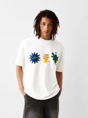 Zdjęcie produktu Bershka Wzorzysta Koszulka Pluszowa Z Krótkim Rękawem Mężczyzna Biały