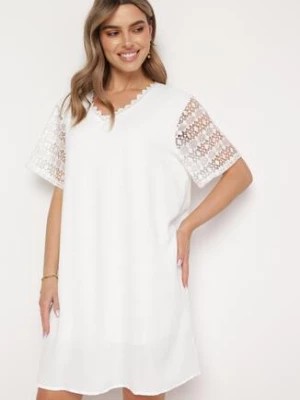 Zdjęcie produktu Biała Sukienka Mini Pudełkowa z Koronką na Ramionach i Dekolcie Idalyn