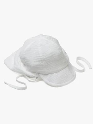Zdjęcie produktu Biała tkaninowa czapka z daszkiem dla niemowlaka - 5.10.15.