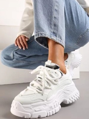 Zdjęcie produktu Białe Sneakersy z Podwójnymi Sznurówkami i Tłoczoną Platformą Luppoa