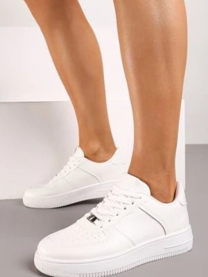 Zdjęcie produktu Białe Sznurowane Sneakersy Ozdobione Perforacją Ellemisa