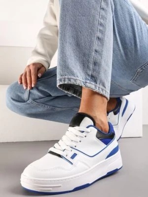 Zdjęcie produktu Biało-Niebieskie Sneakersy na Grubej Podeszwie z Ozdobnymi Przeszyciami Endarvia