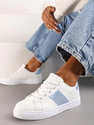 Zdjęcie produktu Biało-Niebieskie Sneakersy ze Wstawkami Pokrytymi Cyrkoniami Almarie