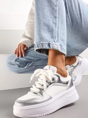Zdjęcie produktu Biało-Srebrne Sneakersy z Cholewką z Licznymi Wstawkami na Grubej Podeszwie Lenarise