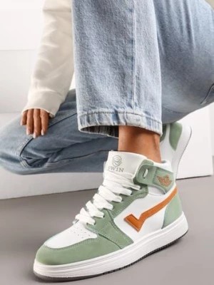 Zdjęcie produktu Biało-Zielone Wysokie Sneakersy na Płaskiej Podeszwie Ozdobione Przeszyciami Biacara