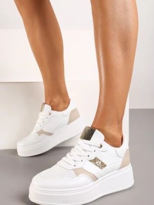 Zdjęcie produktu Biało-Złote Sneakersy z Ekoskóry za Kostkę ze Sznurowaniami Zdobione Perforacją Raviana