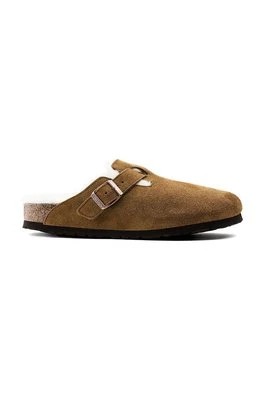 Zdjęcie produktu Birkenstock kapcie zamszowe Boston kolor brązowy 1001141