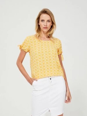 Zdjęcie produktu Bluzka damska koszulowa z wiązaniem przy rękawach żółta Moodo