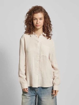 Zdjęcie produktu Bluzka koszulowa z fakturowanym wzorem model ‘MASTINA’ Pieces