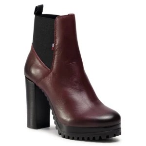 Zdjęcie produktu Botki Tommy Jeans Essential Cleated Heeled Boot EN0EN01075 Bordowy