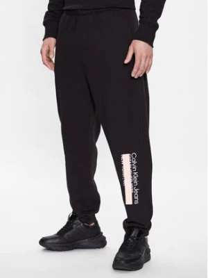 Zdjęcie produktu Calvin Klein Jeans Spodnie dresowe J30J323504 Czarny Regular Fit
