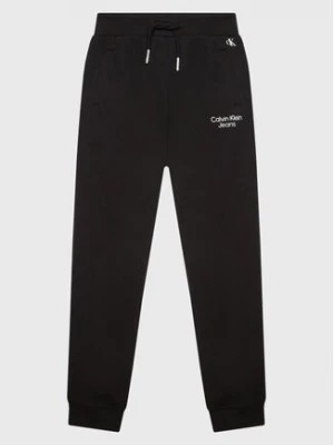 Zdjęcie produktu Calvin Klein Jeans Spodnie dresowe Stack Logo IB0IB01282 Czarny Regular Fit