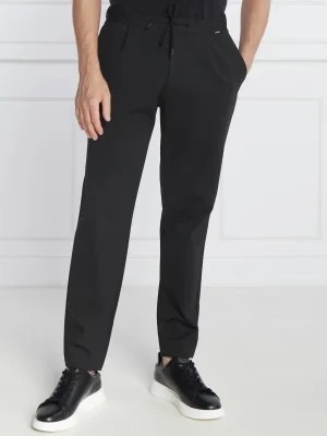 Zdjęcie produktu Calvin Klein Spodnie dresowe COMFORT KNIT PLEAT | Tapered fit