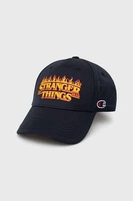 Zdjęcie produktu Champion czapka xStranger Things kolor granatowy z nadrukiem
