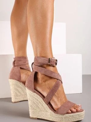 Zdjęcie produktu Ciemnoróżowe Sandały na Plecionym Koturnie i Platformie Tinami