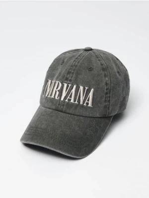 Zdjęcie produktu Czarna czapka z daszkiem z haftem Nirvana House