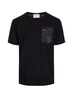 Zdjęcie produktu Czarna Koszulka z Logo i Kieszenią Iceberg