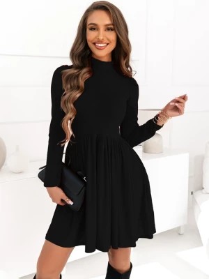 Zdjęcie produktu Czarna rozkloszowana sukienka z półgolfem Amelie - czarny Pakuten