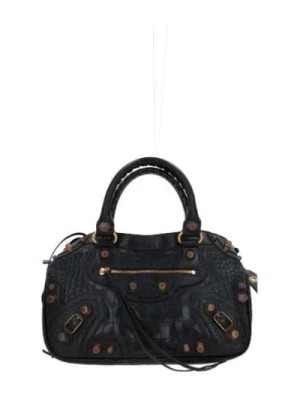 Zdjęcie produktu Czarna torba typu tote z nadrukiem w stylu krokodyla z ćwiekami i antycznymi złotymi klamrami Balenciaga