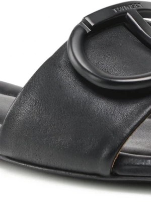 Zdjęcie produktu Czarne skórzane sandały Twinset
