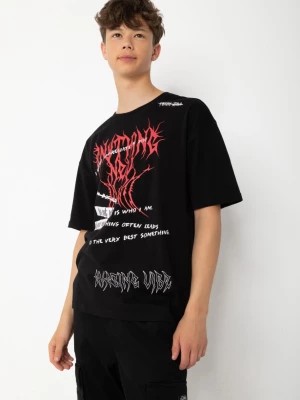 Zdjęcie produktu Czarny t-shirt oversize z nadrukami