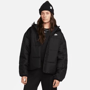 Zdjęcie produktu Damska kurtka z kapturem o luźnym kroju Therma-FIT Nike Sportswear Classic Puffer - Czerń