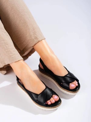 Zdjęcie produktu Damskie sandały na niskim koturnie Potocki czarne Merg