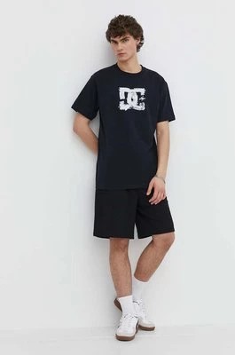 Zdjęcie produktu DC t-shirt bawełniany Sketchy męski kolor czarny z nadrukiem ADYZT05357