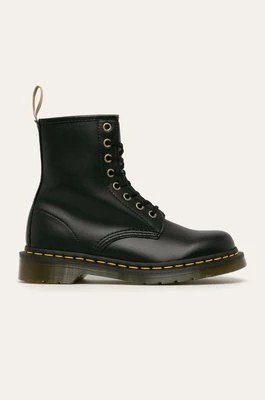 Zdjęcie produktu Dr. Martens workery Vegan 1460 kolor czarny na płaskim obcasie 14045001