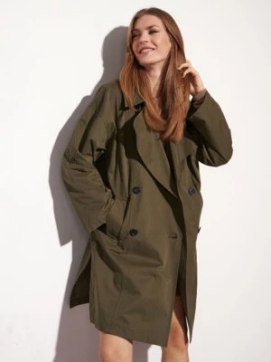 Zdjęcie produktu Dwurzędowy zielony płaszcz damski OCHNIK