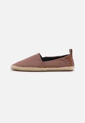 Zdjęcie produktu Espadryle Pier One