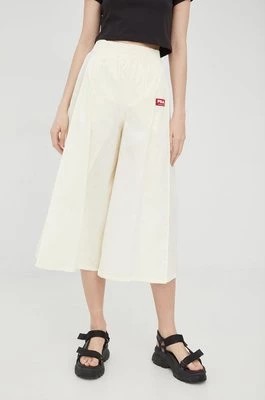 Zdjęcie produktu Fila spodnie damskie kolor beżowy szerokie high waist