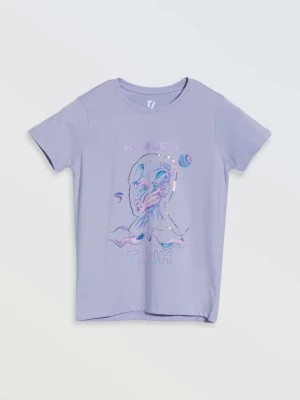 Zdjęcie produktu Fioletowy t-shirt z kolorowym nadrukiem z przodu